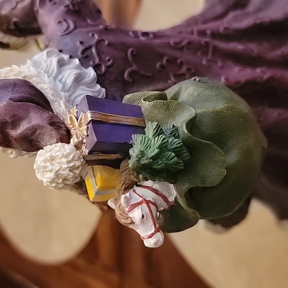 San Francisco music box Santa! - Picture 7 of 9